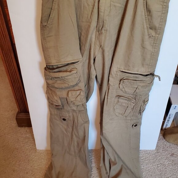 Cargo Men's Khaki/Tan Pants with 9 Pockets - Size 30/30 - Picture 8 of 8
